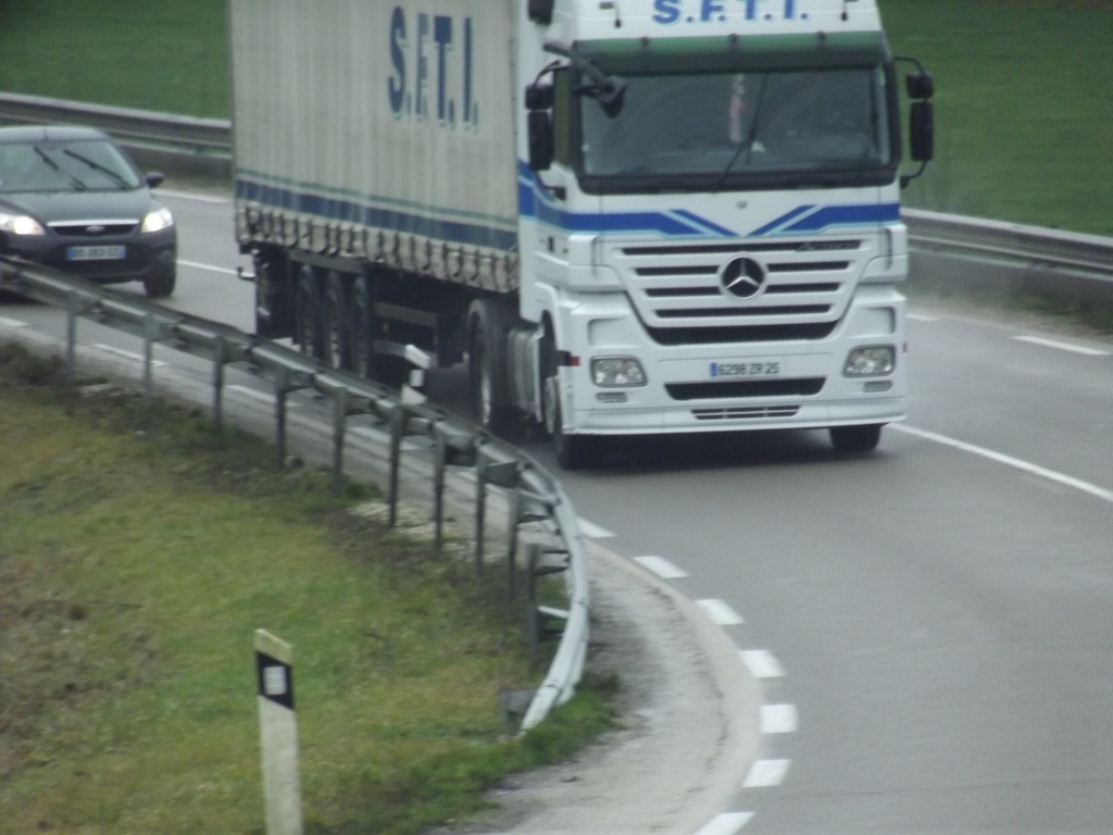 S.F.T.I (Société Française Transports Internationaux) (Miserey Saline) (25) Dscf5111