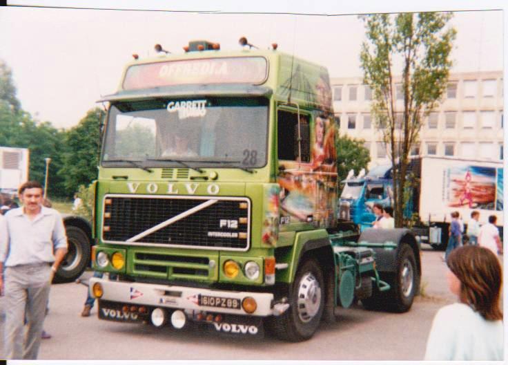 Exposition à Metz en 1985 des camions Rouillon et autres  Metz_113