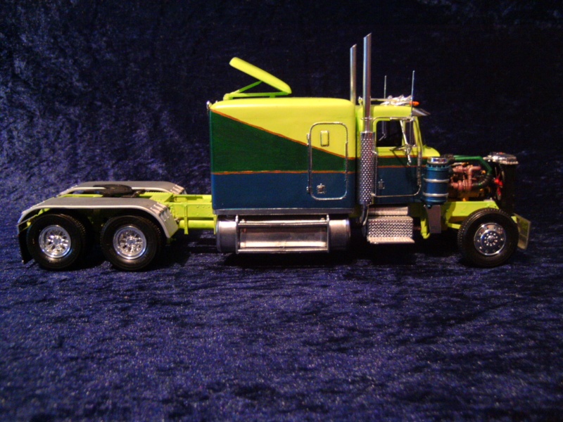 Peterbilt 359 1:25 einmal anders - Seite 3 Pict0210