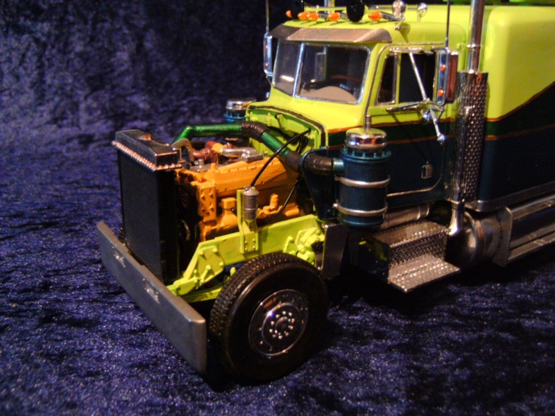 Peterbilt 359 1:25 einmal anders - Seite 3 Pict0213