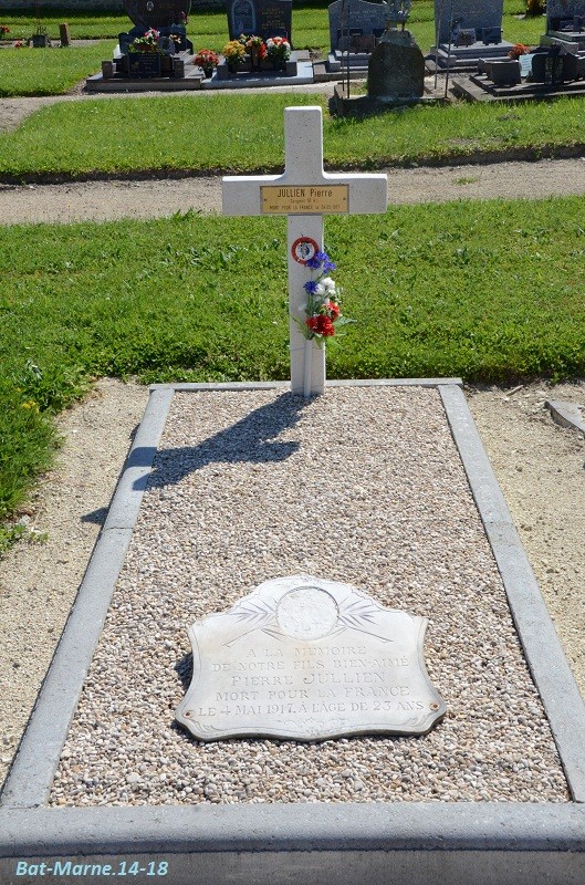 Le cimetière communal de Cormicy (51)  2e partie 3110