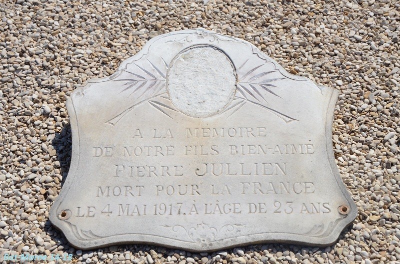Le cimetière communal de Cormicy (51) 2e partie 3310
