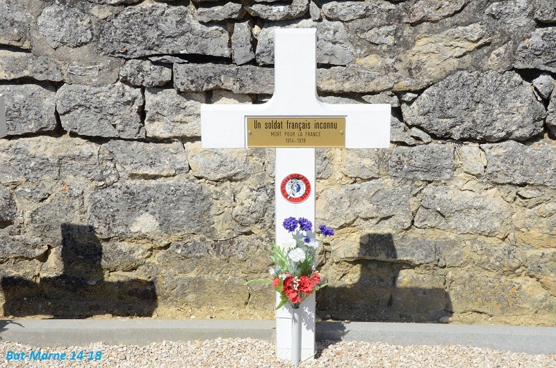 Le cimetière communal de Cormicy (51) 1e partie 518