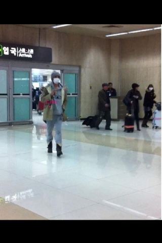 [2012.01.23] JungMin llega a corea 849p10