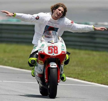 décès de marco  simoncelli  au gp de malaisie  S_68si11