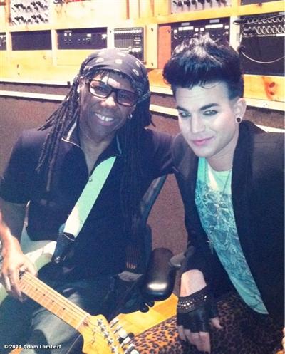 Adam Lambert News : 21/10/2011 82634_11