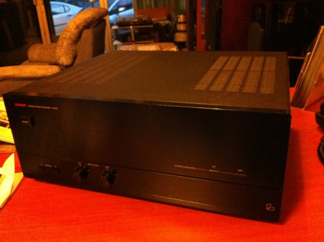 Luxman M-383 stereo power amplifier (used) Img_1011