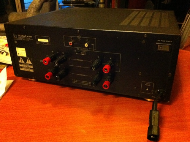 Luxman M-383 stereo power amplifier (used) Img_1013