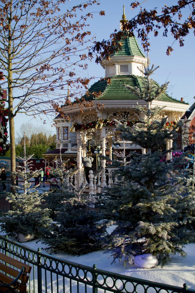 [ Photos ] Un Noël à Disneyland Resort Paris 40083213