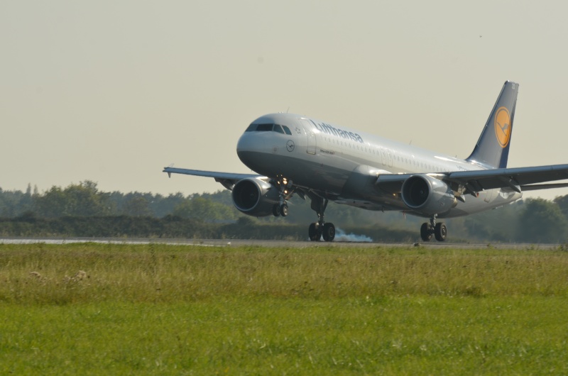 [16/10/2011] A320 Lufthansa en Déroutement Dsc_8810
