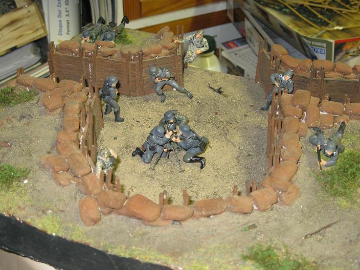 DIORAMA AVEC BUNKER EN BOIS Photo_32