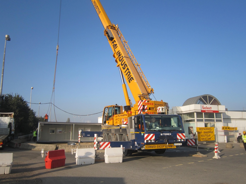 Camions grues et grues automotrices - Page 4 Terex_13