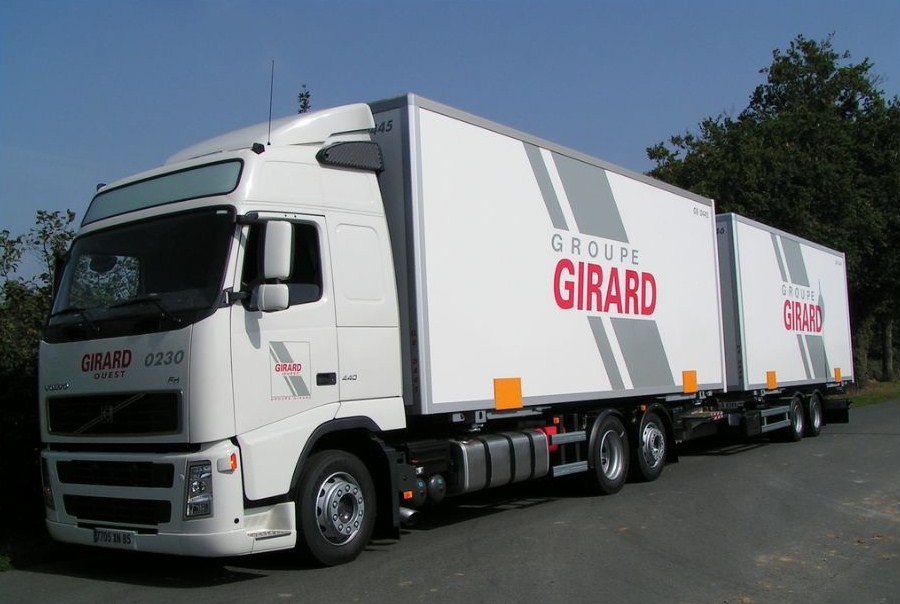 Girard (Les Essarts, 85) Volvo736
