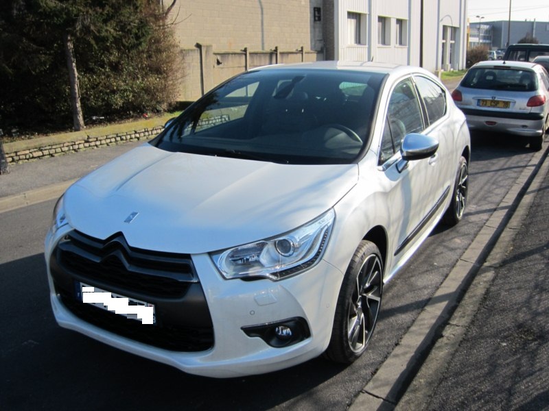 Ma DS4 Sport CHIC THP 200 Img_1012