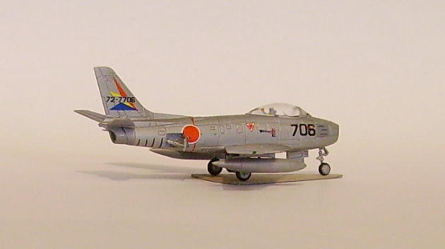 North American F-86F-40 in 1/144 F-86_j12