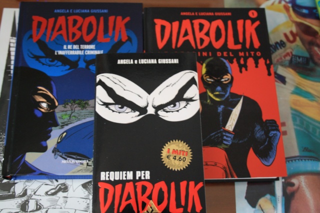 Vendo Connectors, Fumetti Marvel e Diabolik, Pc Game Classic, Librigame Diabol10