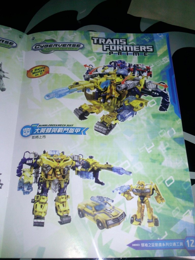 Nouveaux jouets Transformers Prime - Page 3 13332313