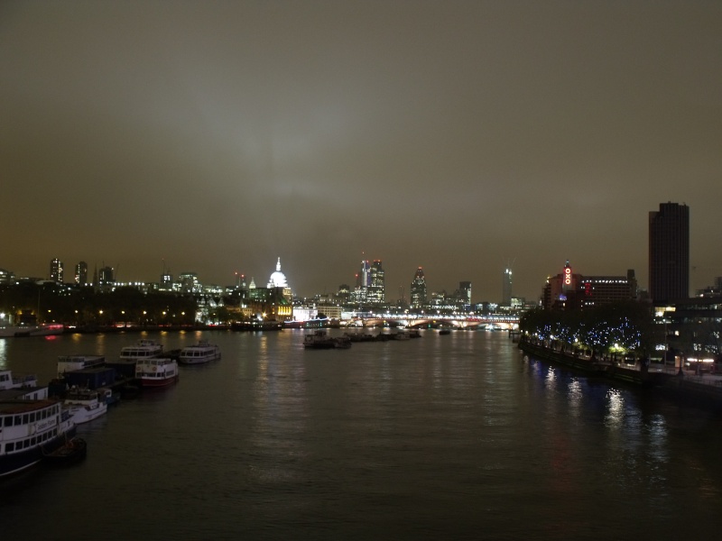 Night Shots in London Dscf0418