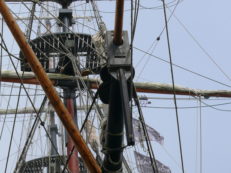 L'ETOILE DU ROY ex GRAND TURK à quai à SAINT MALO L_etoi83