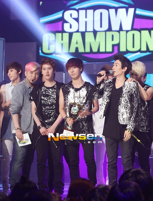 Show Champion 17-07-12 Newsen30