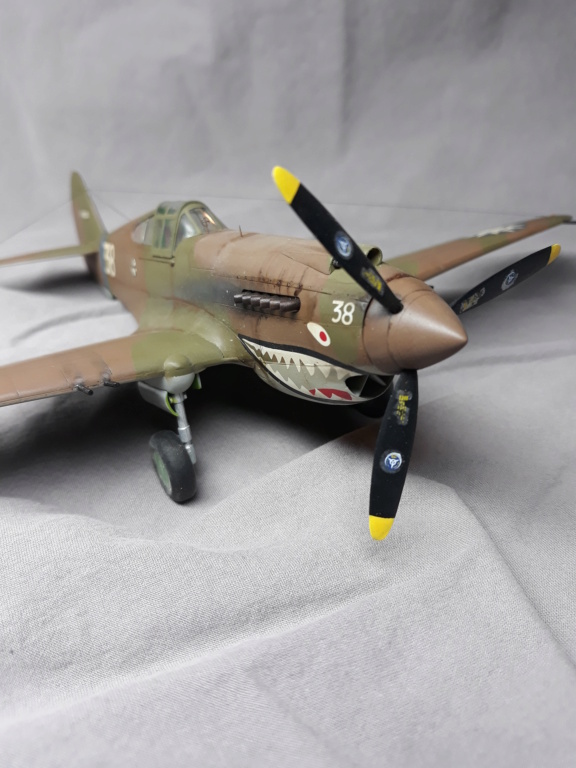 Curtiss P-40 C Academy 20230337