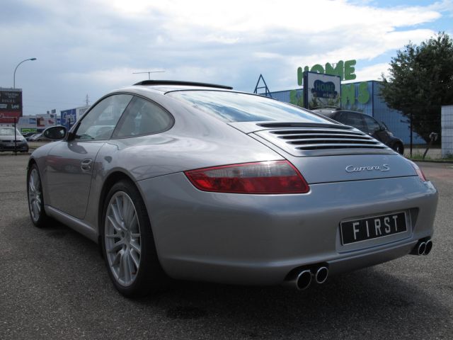 ma 1ère porsche 997710