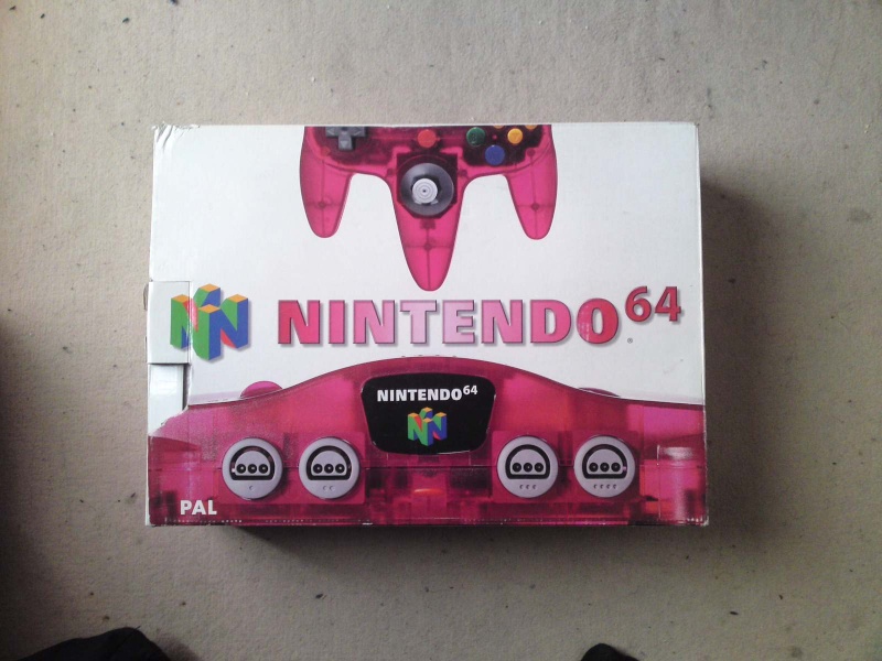 NINTENDO 64 CLEAR RED P06-0119