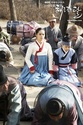 The Moon That Embraces the Sun 1016