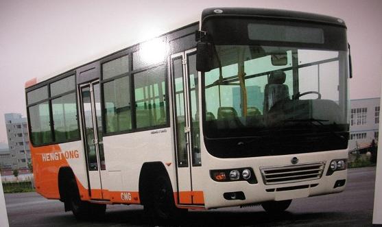 Madagascar Transports : Andry Rajoelina coupe la poire en deux, en attendant les nouveaux bus chinois Bus210