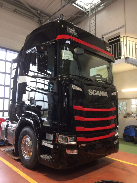 Scania série S (2016- ...) - Page 3 Img_2516