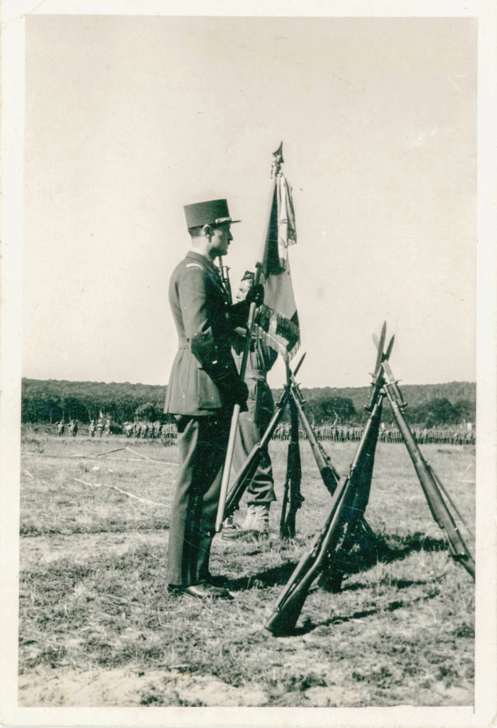 Voitures - Les voitures du Général LECLERC 1945_012