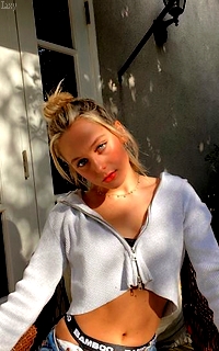 Ellery Sprayberry [129 avatars] Ellery25