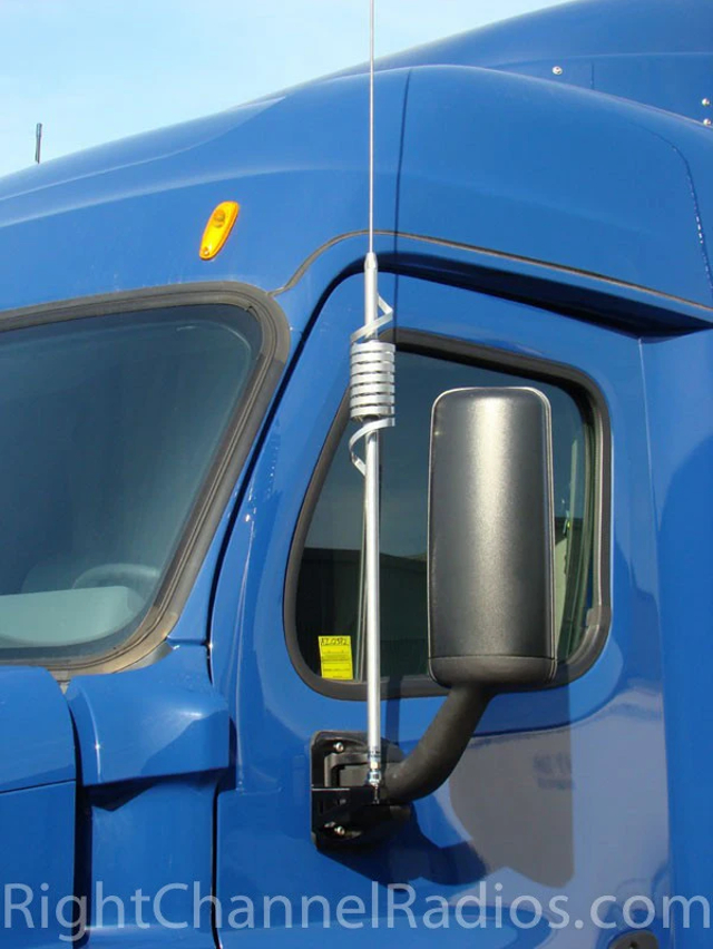 Support - MMCAS (Support d'antenne pour camion Freightliner Cascadia) Cascad12