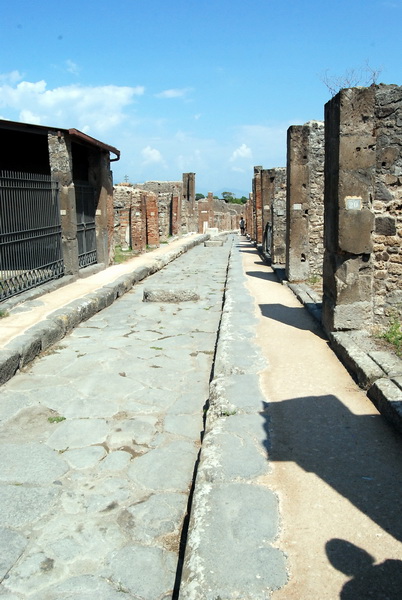 izmom do Pompeja Pompei57