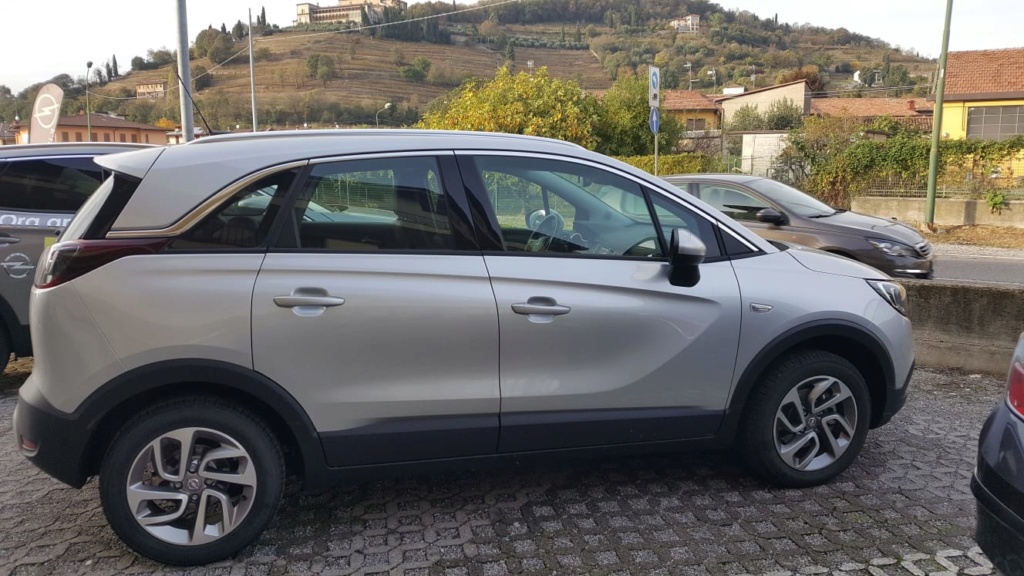 Acquisto Opel Crossland X 1.2 110 CV allestimento INNOVATION colore grigio metallizzato  Img-2010