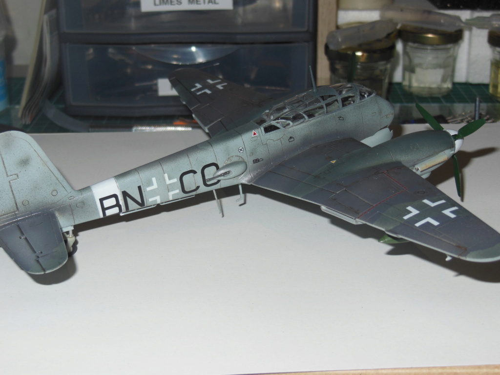 1/72 Messerschmitt Me-210 A1 ITALERI - Page 2 Dscn2928