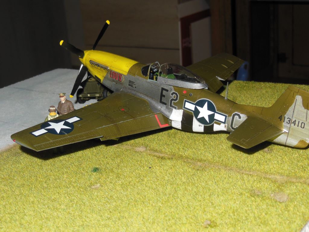 1/48         P-51 D Mustang           Monogram - Page 8 Dscn2931