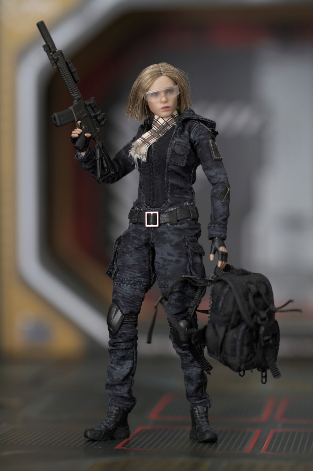 NEW PRODUCT: 1/12 Verycool VCF-3005 Black MC Camouflage Women Soldier Villa Cnr_3514