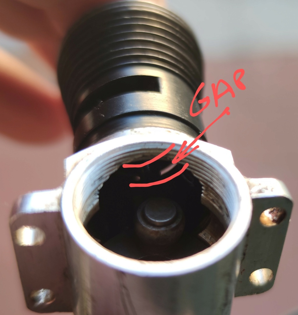 Help with Cox identification and piston issue Img_2014