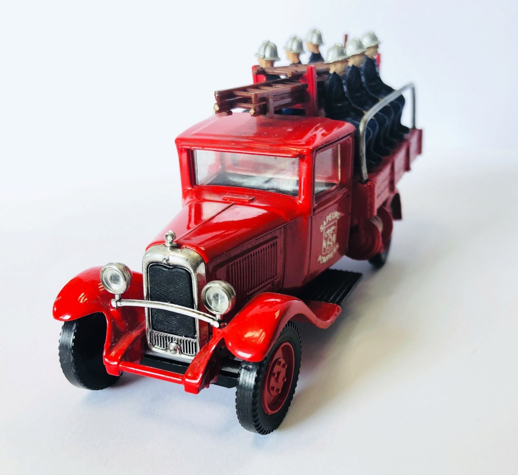 Citroën miniatures > "Véhicules des Sapeurs-Pompiers"  - Page 2 Citro138