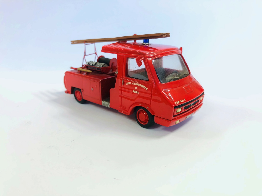 Citroën miniatures > "Véhicules des Sapeurs-Pompiers"  - Page 3 Citro240