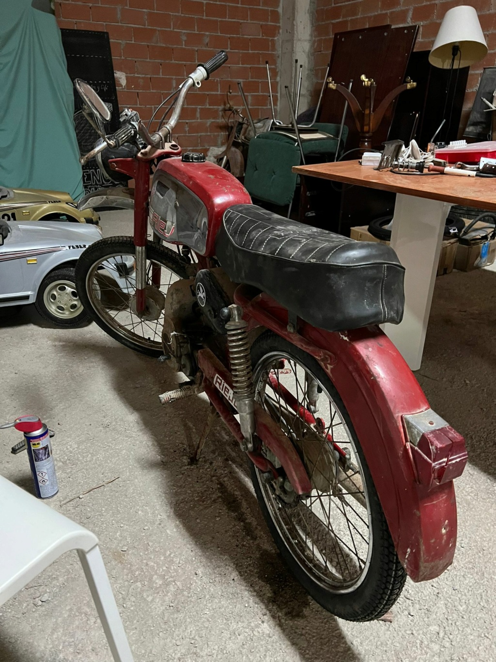 MOTO - Restauración Rieju P3C - 1973 - Murcia Whatsa12