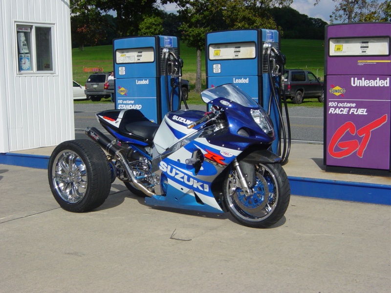 un drole de GSXR Gex_tr10