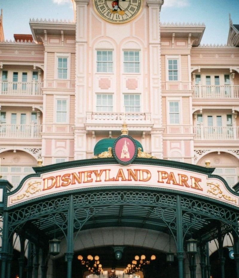 Photos de Disneyland + ou - anciennes Sans_510