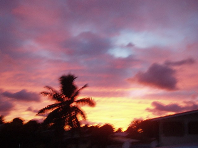 L'aurore tahitienne (lever de soleil) P5291810