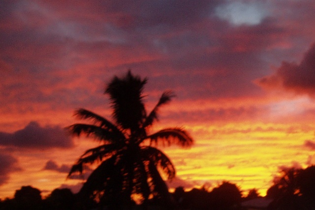 L'aurore tahitienne (lever de soleil) Sans_t12