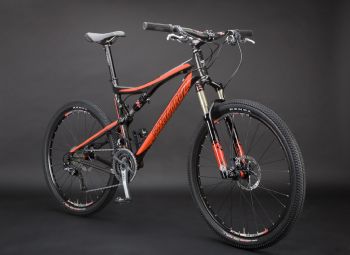 Santa Cruz goes carbon Blurxc10