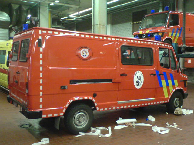 vehicule cyno - Véhicule du Rescue Dog de Bruxelles Dsc00310