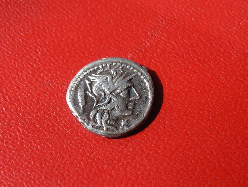 Pièces romaines argent. * Hpim6511