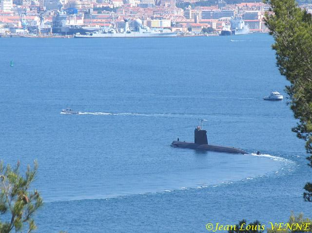 Les news en images du port de TOULON - Page 16 03d_6010